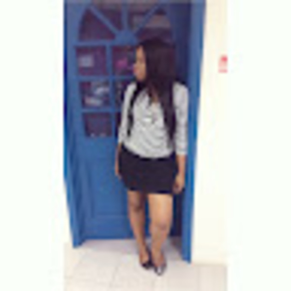 Meet your Posher, Cristal - Picture 1 of 1